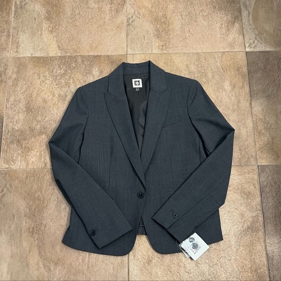 Anne Klein Jackets & Blazers - HP! 🎉💕 Anne Klein Suiting Jacket